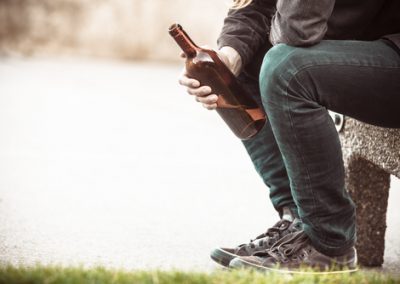 How to Identify Signs of Alcohol Abuse and Addiction
